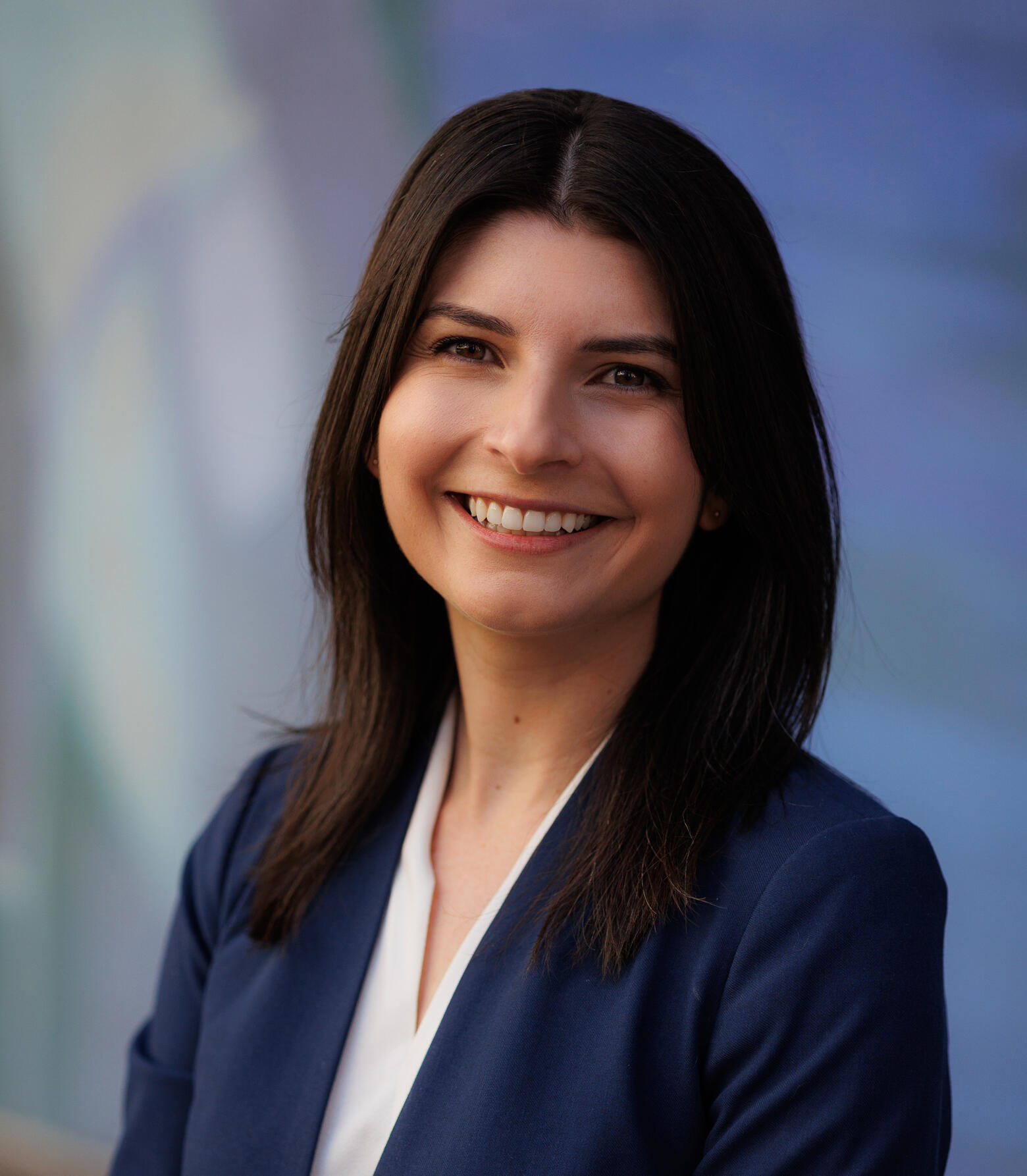 Elena Radding headshot